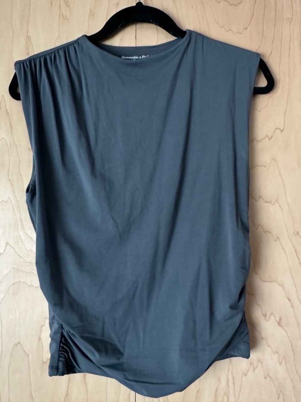 Abercrombie & Fitch Slate Gray Sleeveless Tank Top